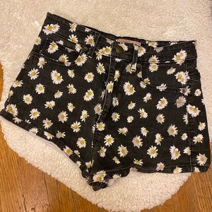 Guess shorts